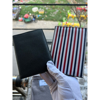 Ví Passport Thom B da thật