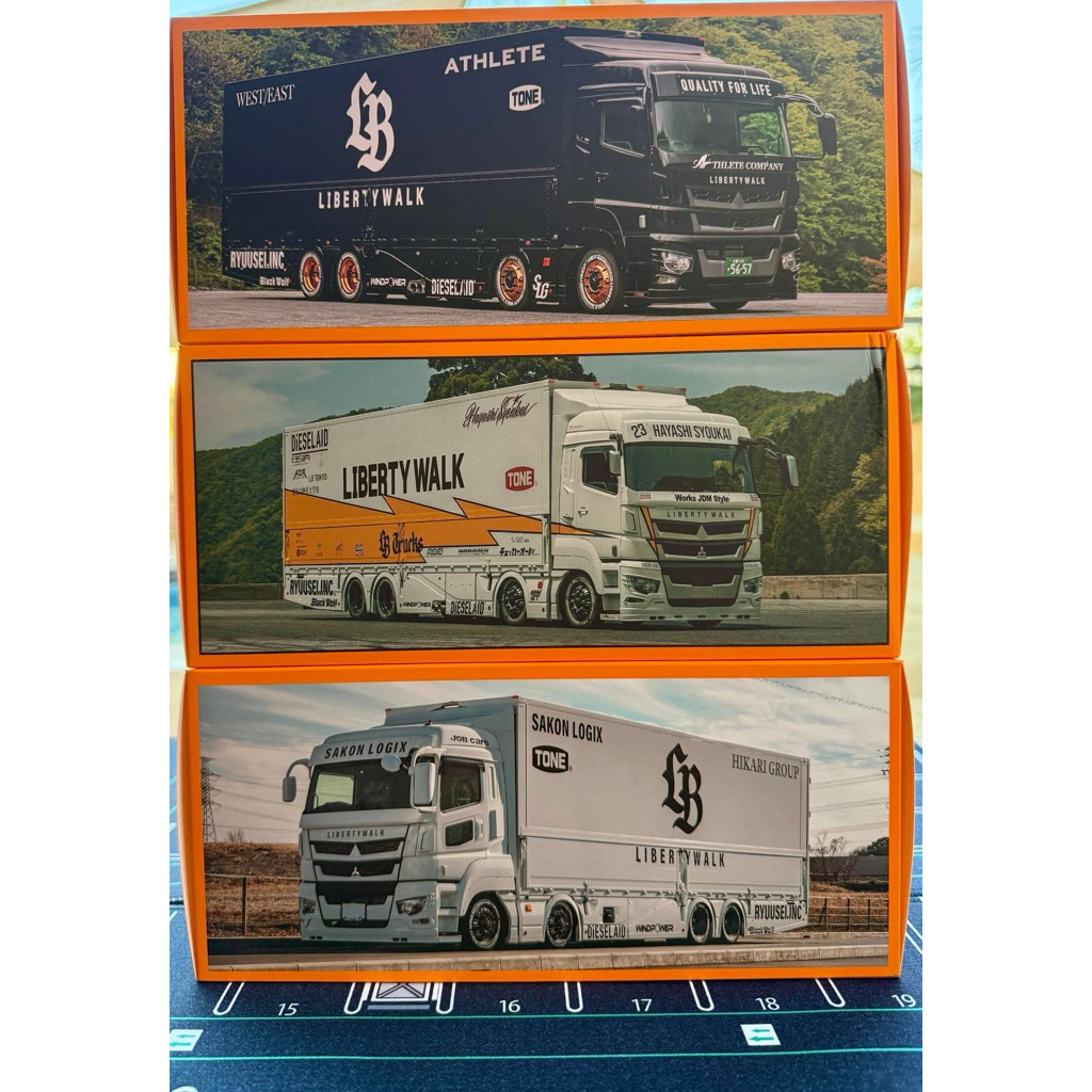 Mô Hình Xe Tải Vận Chuyển Tỉ Lệ 1:64 - GCD 1:64 Liberty Walk LB-Trucks Mitsubishi Fuso Transporter -