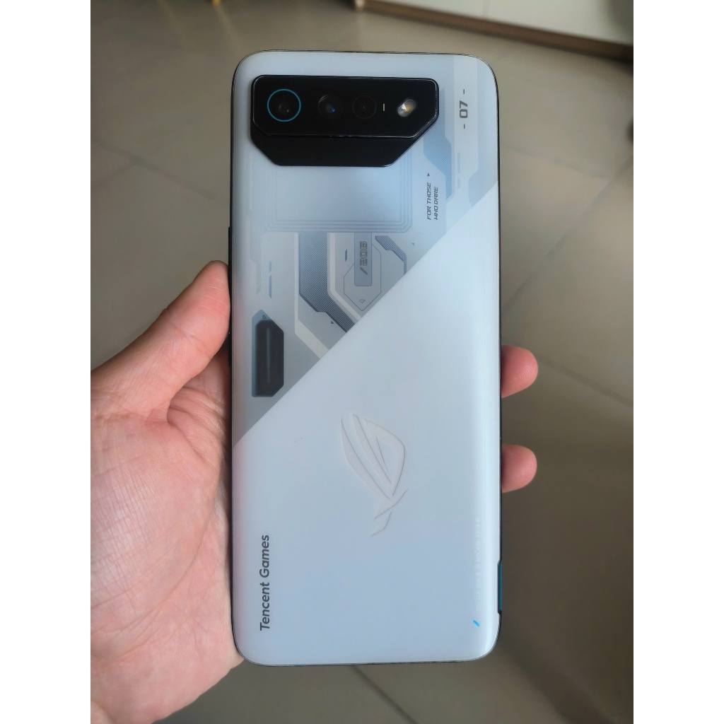 Asus ROG Phone 7 Rom Quốc Tế - Snapdragon 8 Gen 2, Pin 6000mAh