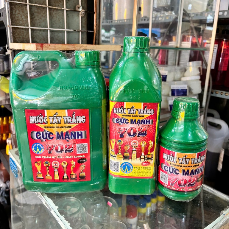 Nước tẩy trắng 702/tẩy block máy xe,đầu bò xe,tẩy đa năng
