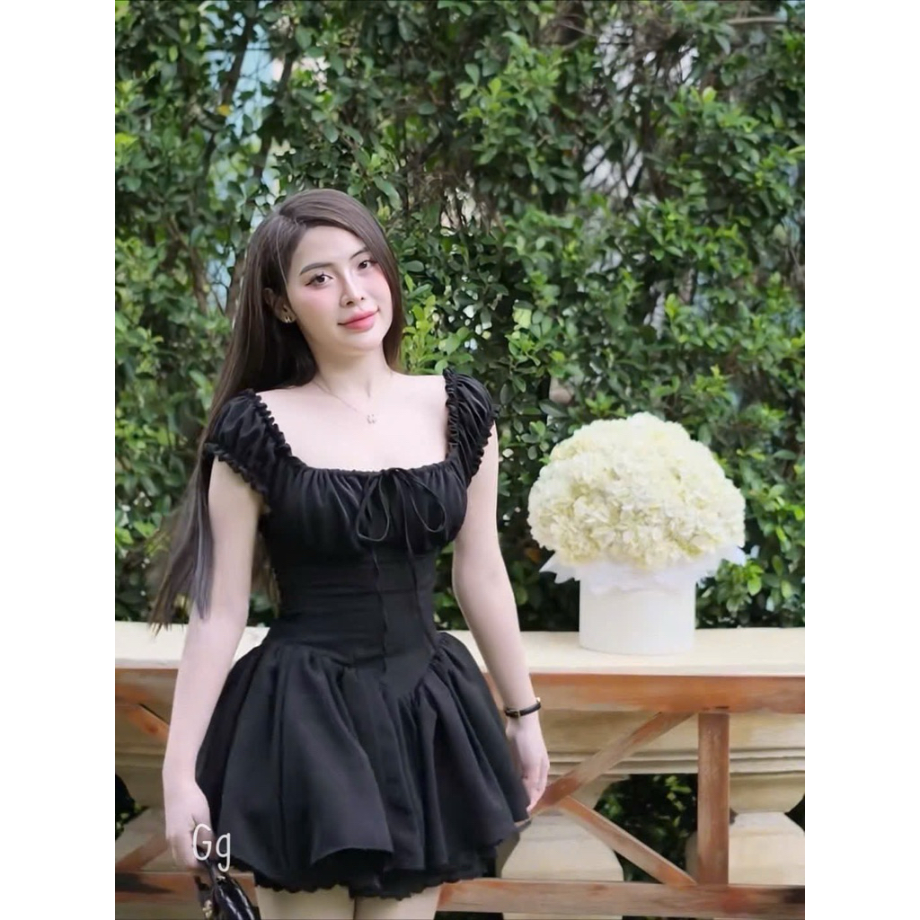 Đầm Cổ Vuông Cột Nơ Xếp Li Ngực Bo Eo Dáng Ngắn Phối Chân Ren Kèm Quần_KieuPham.Shop | BigBuy360 - bigbuy360.vn