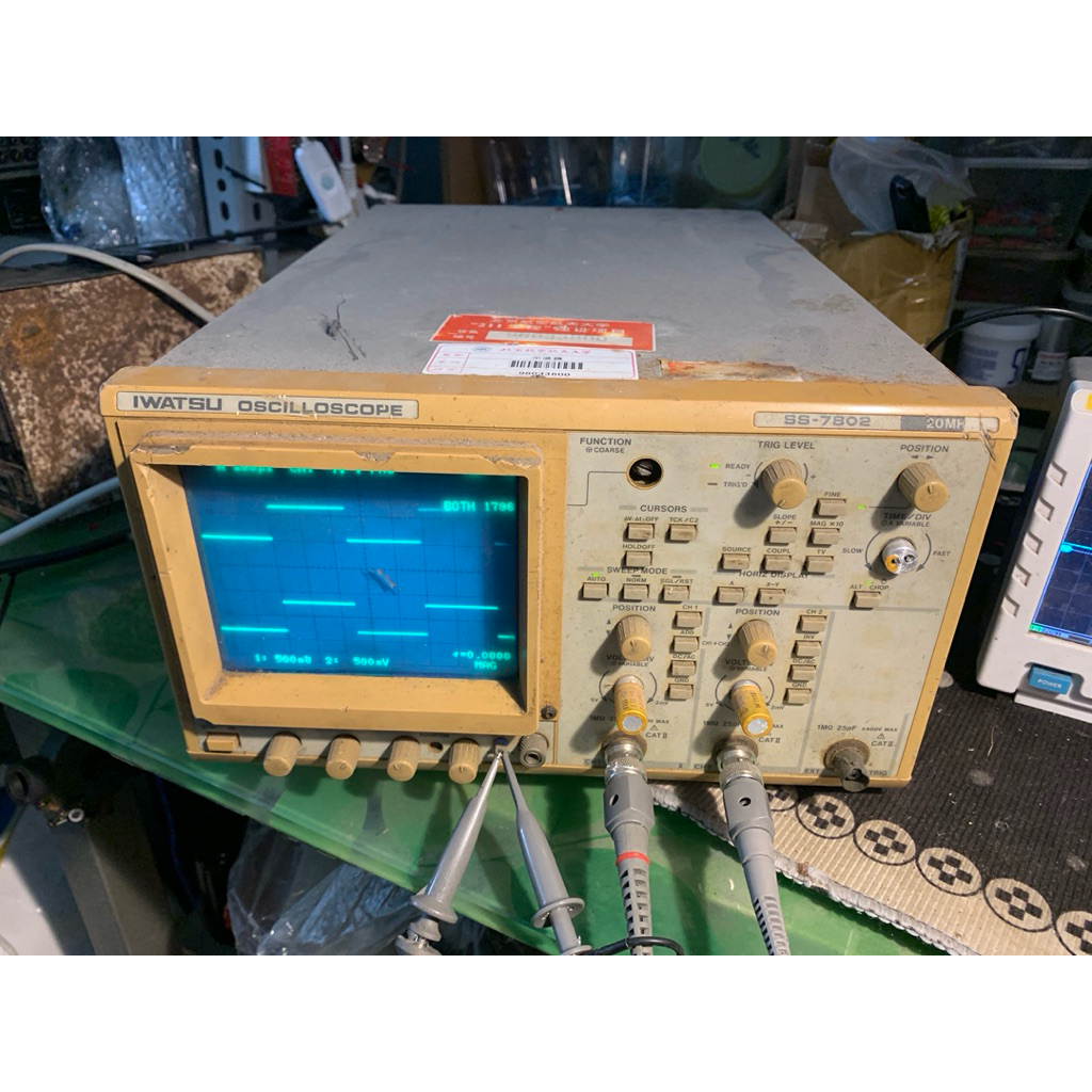 máy đo tần số oscilloscope iwatsu nhật bản cũ, sử dụng bình thường và chính xác