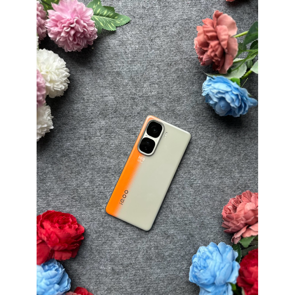 Vivo iQoo Neo 10 Pro 5G (Dimensity 9400)