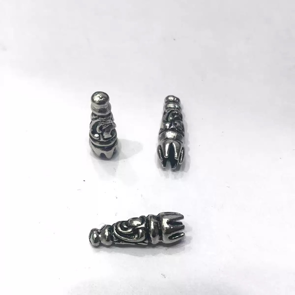 Đầu aglet chrome heart chuyên dùng để gắn dây giầy, dây rút hoodie.