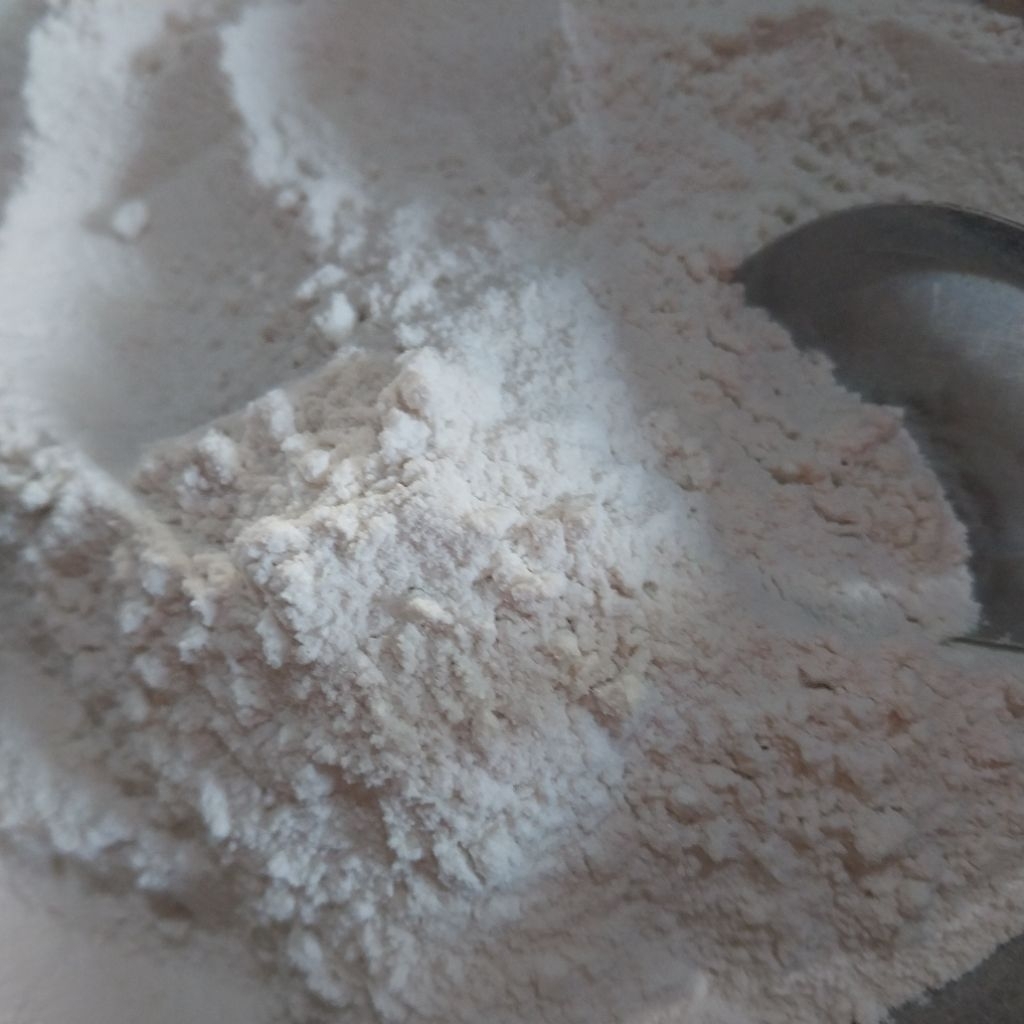 Bột nang mực, mai mực sạch xay mịn  làm sương sâm, và cho chim ,vẹt bổ sung canxi