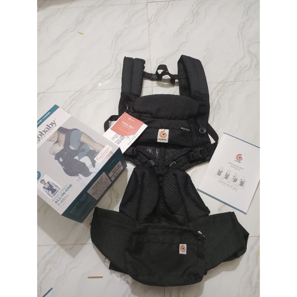 địu em bé ergobaby omni 360 cool air mesh