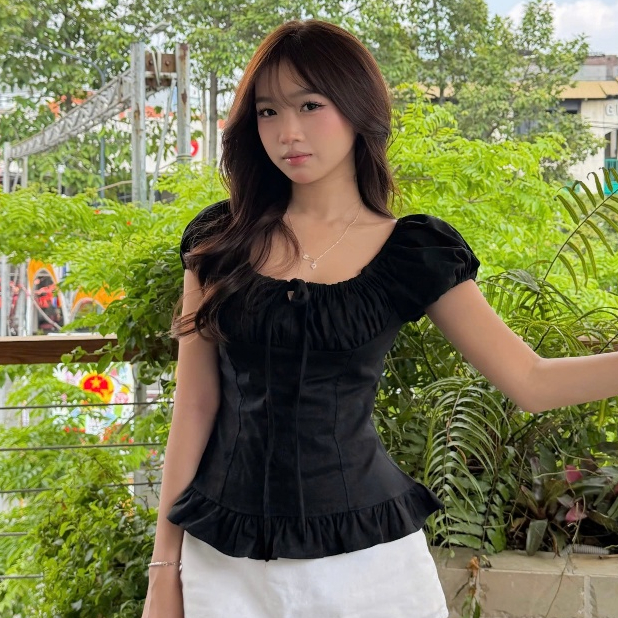 Áo Kiểu Nữ Hoa Nhí Cotteque Phối Ren Tay Bồng Cổ Bo Nhún Mùa Hè Noiree - NA621