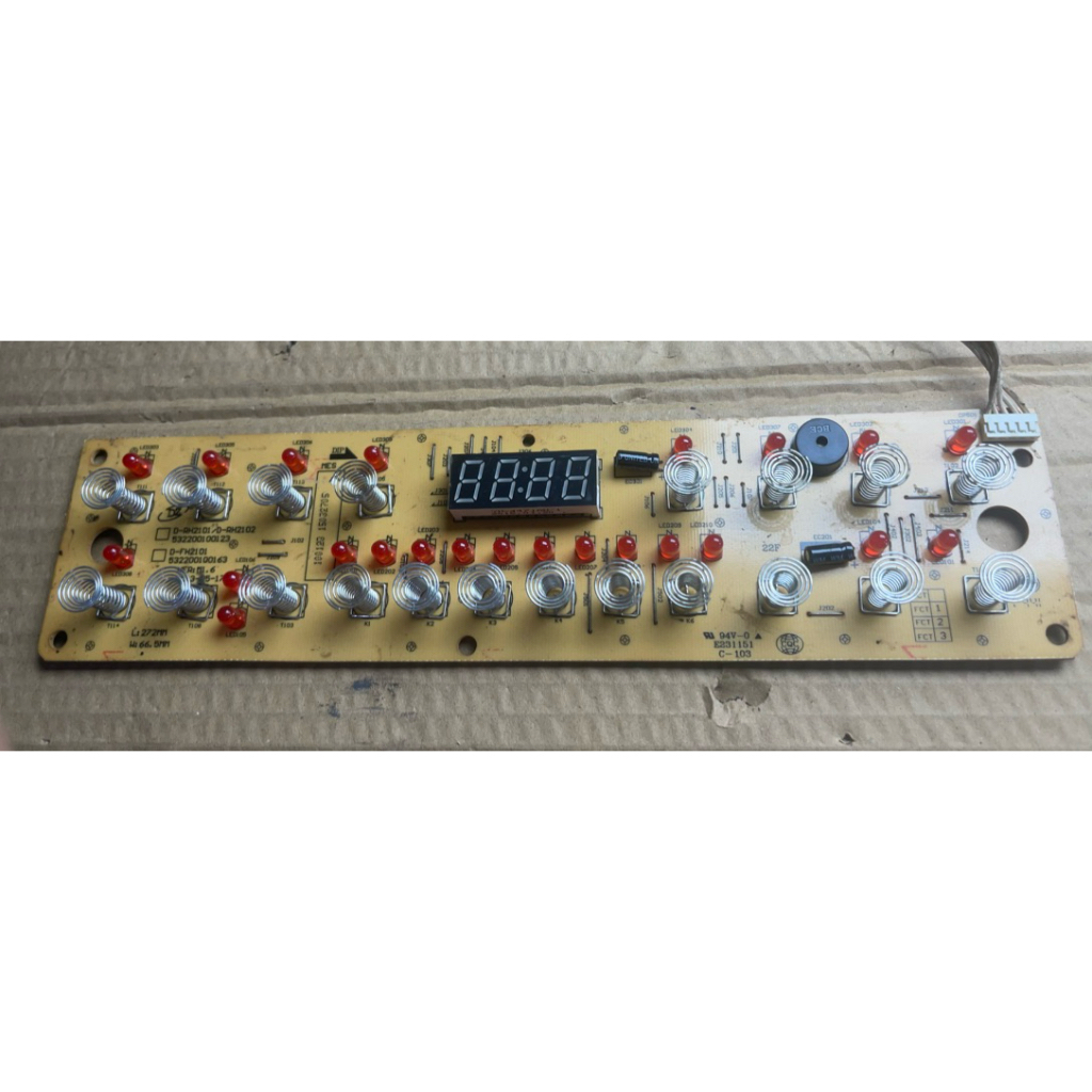 Mạch điều khiển bếp từ Midea MI-T2112DA tháo bếp