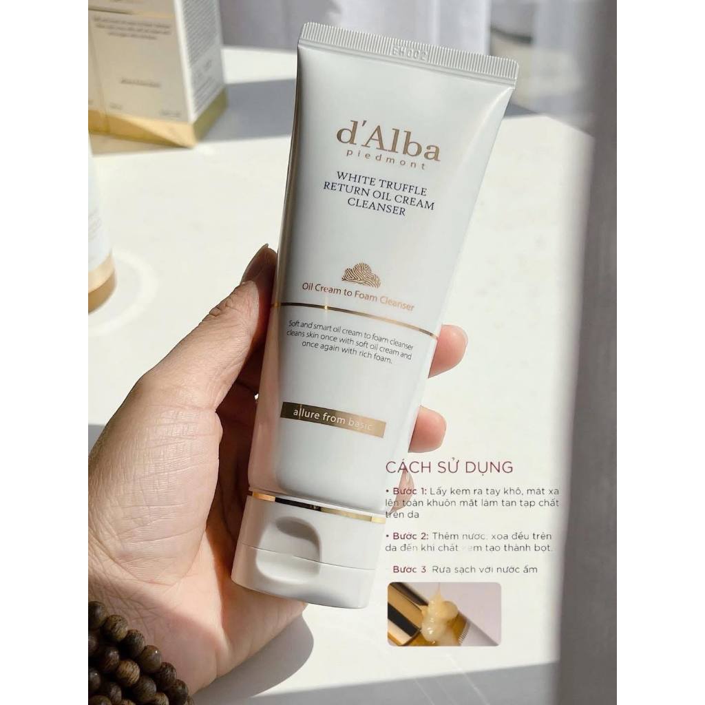 Sữa rửa mặt dạng kem D’Alba Hàn Quốc 100ml chính hãng