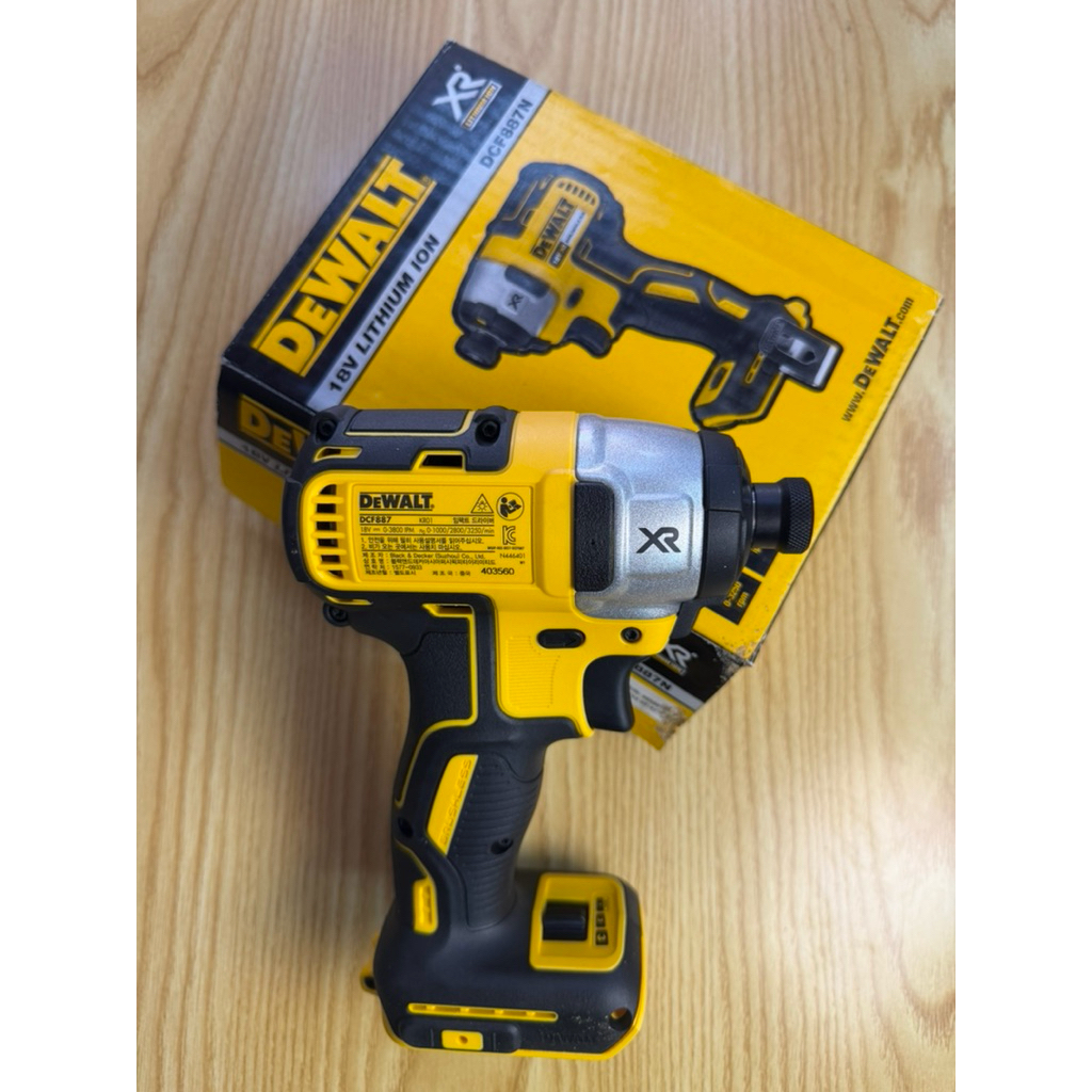 Vít Dewalt DCF887 mới 100% bh chính hãng