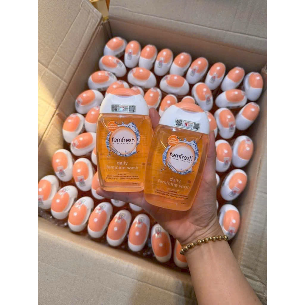 Dung dịch vệ sinh femfresh chai 150ml chính hãng