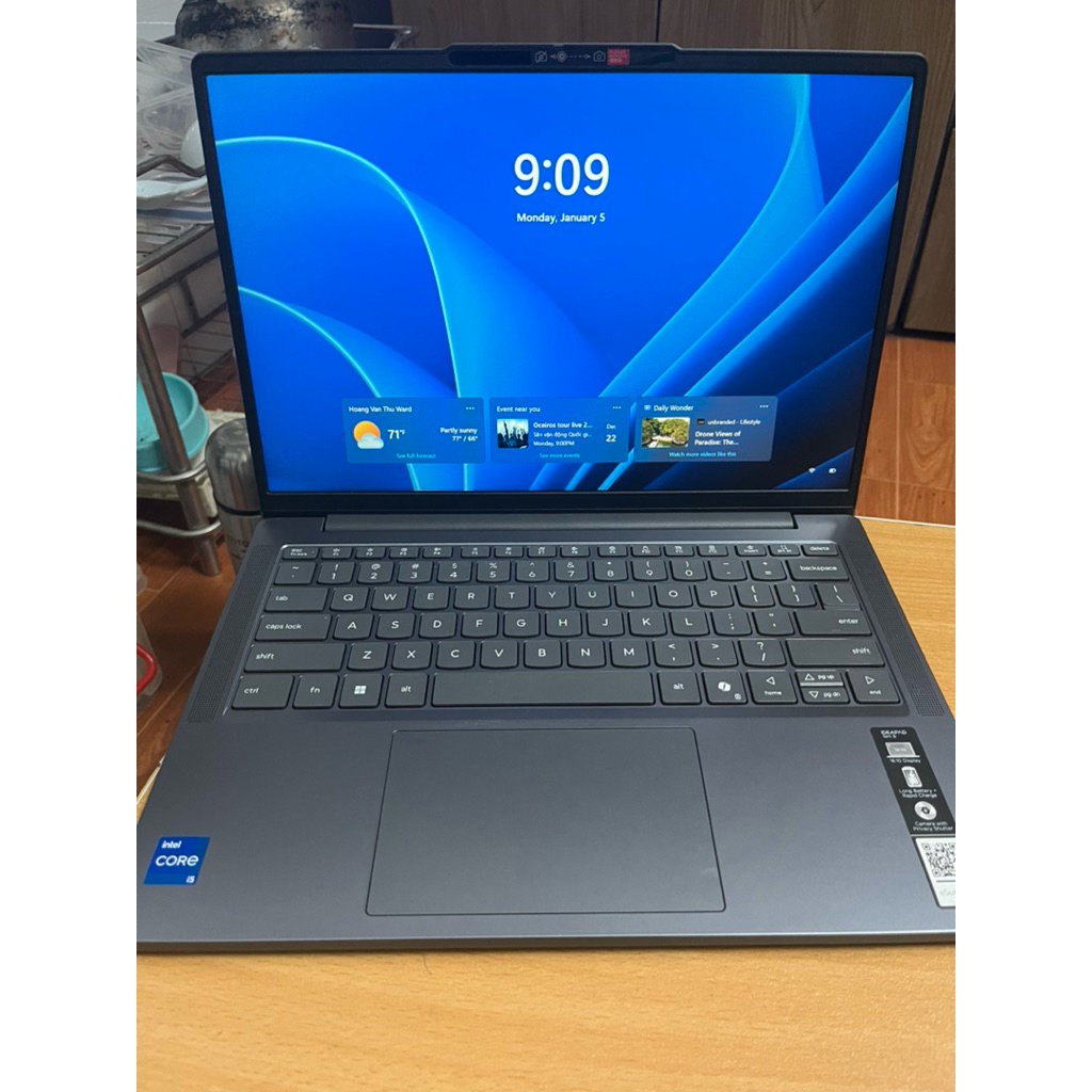 Laptop Lenovo IdeaPad Slim 3 14IRH10 83K00008VN ( i5-13420H/16GB/512GB/14 inch WUXGA/Win 11/Xám)