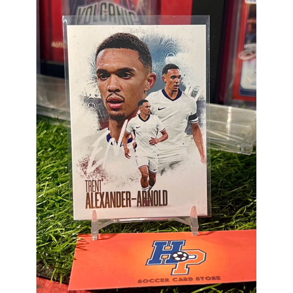 Thẻ bóng đá Trent Alexander Arnold Futera 2025