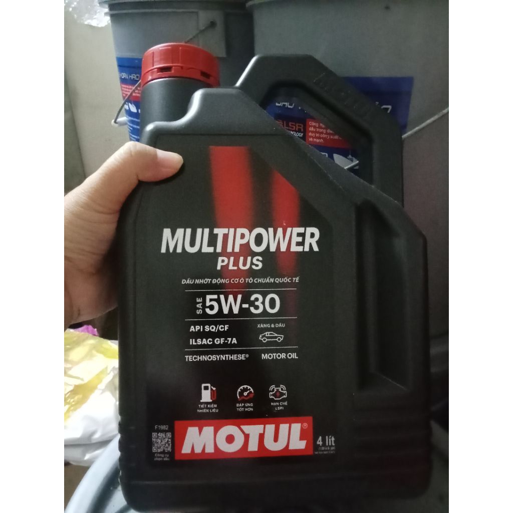Dầu nhớt Motipower plus 10w40  và 5W30  dung tích 4 lít