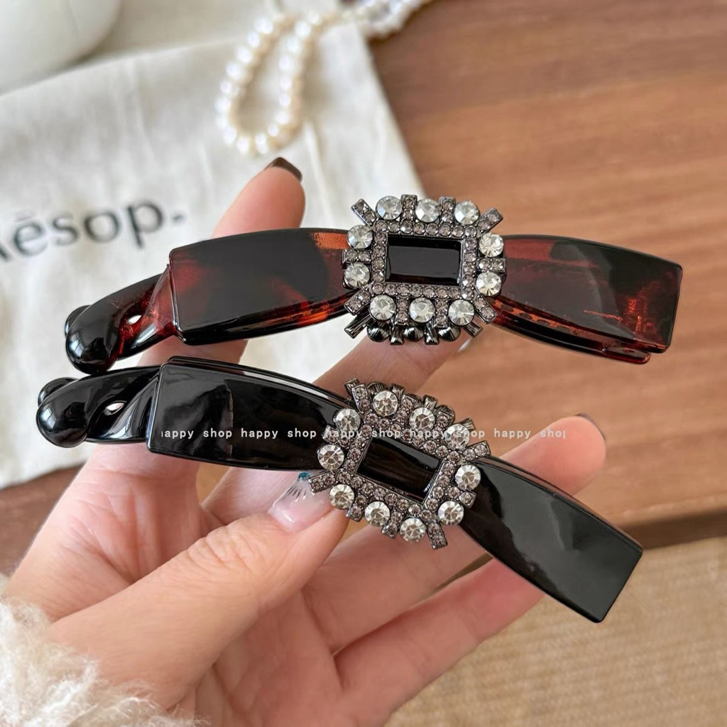 Kẹp dọc kẹp banana đính đá vuông xám sang chảnh K275