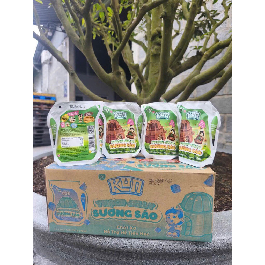1 THÙNG KUN TÚI CÓ THẠCH GỒM 24 TÚI(110ml/1túi), THẠCH SƯƠNG SÁO,( Date THÁNG 8) KUN TÚI VỊ CAM CHO 
