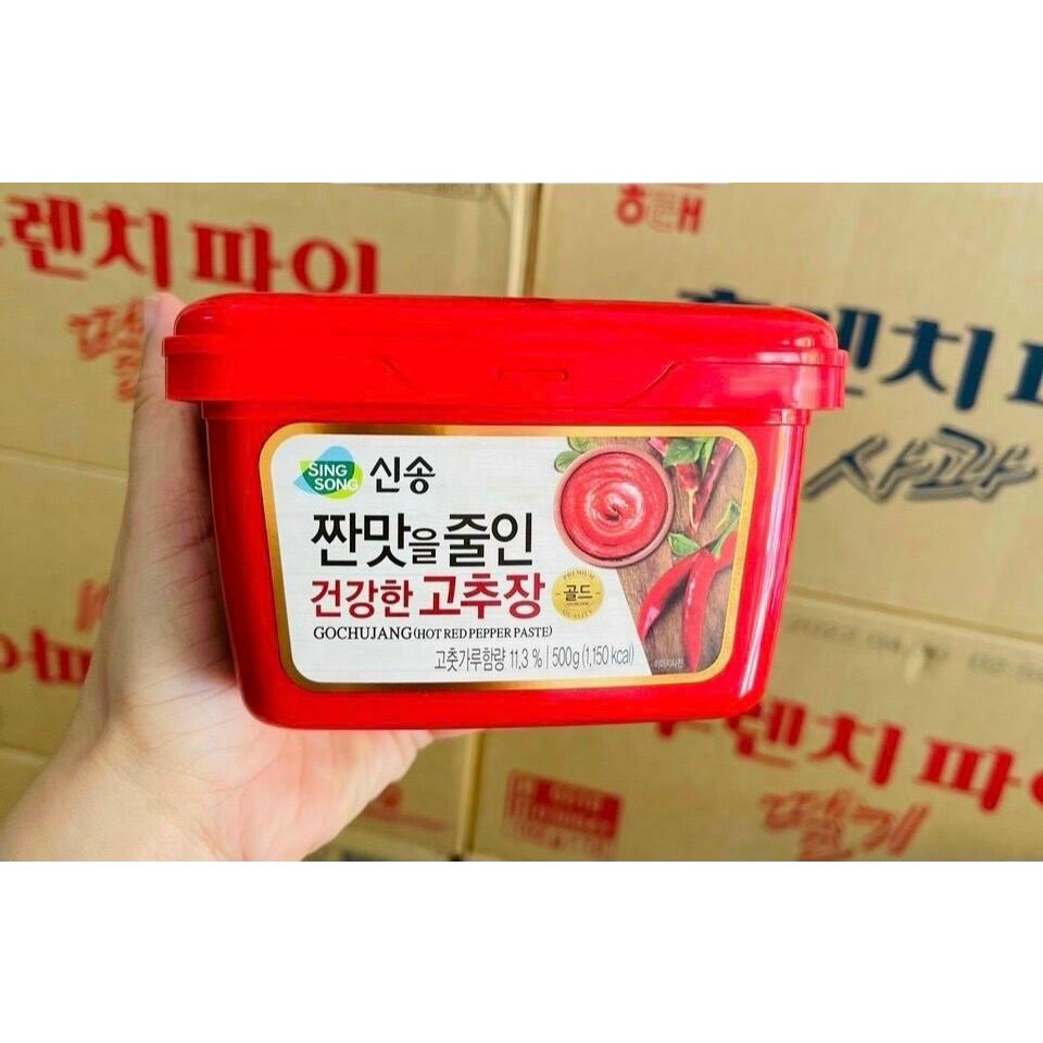 HỘP 500G TƯƠNG ỚT GOCHUJANG HIỆU SING SONG - Sốt tokbokki Hàn Quốc - avth