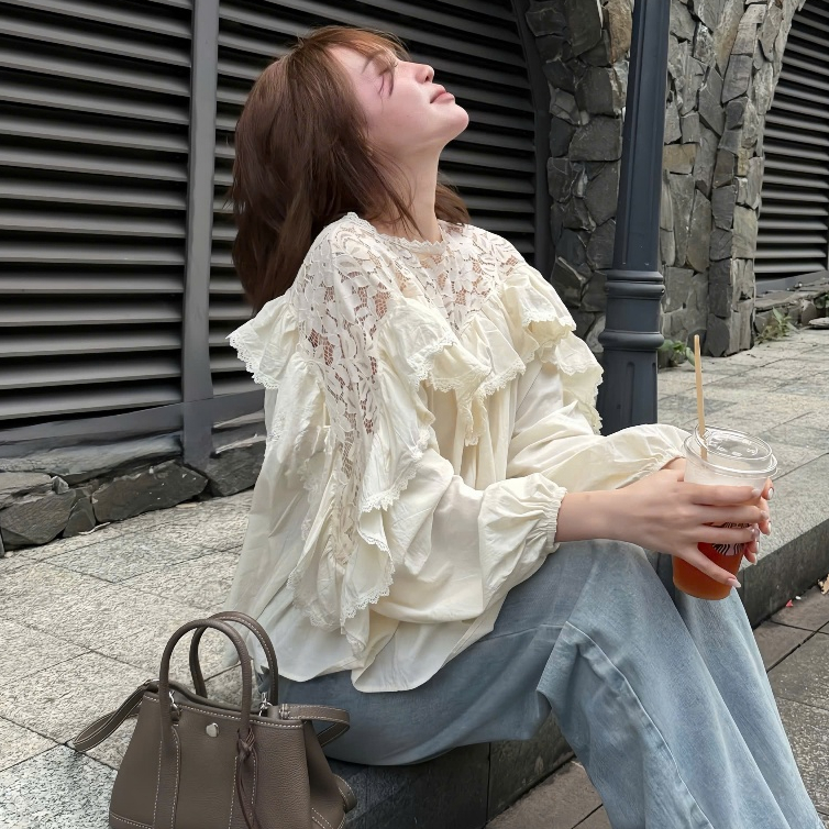 Áo Sơ Mi Babydoll Bánh Bèo Phối Cổ Ren Chất Thô Nhăn Màu Be | BigBuy360 - bigbuy360.vn