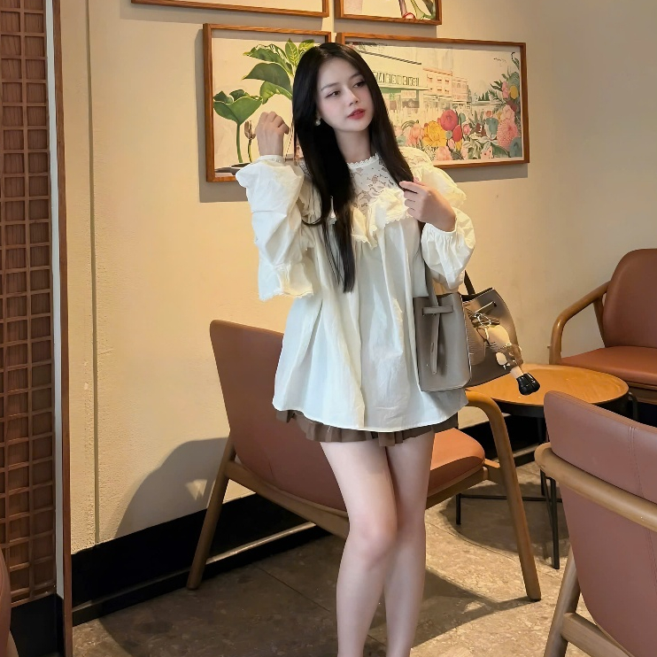 Áo Sơ Mi Babydoll Bánh Bèo Phối Cổ Ren Chất Thô Nhăn Màu Be | BigBuy360 - bigbuy360.vn