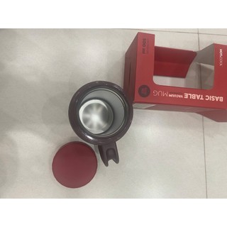Cốc Ly giữ nhiệt Lock&Lock Basic Table Mug 500ml LHC9002 chất liệu inox 304 có khả năng giữ nóng và lạnh lâu