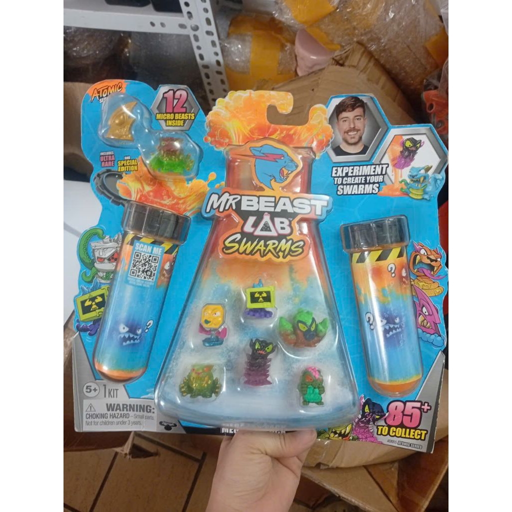 Bộ đồ chơi MrBeast Lab Swarms Mega Lab Pack 12 món - Dòng Atomic
