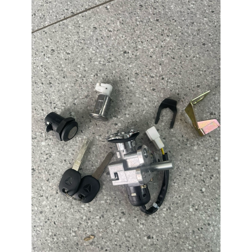 khoá xe điện yadea odora s, s1 (đèn trái tim)