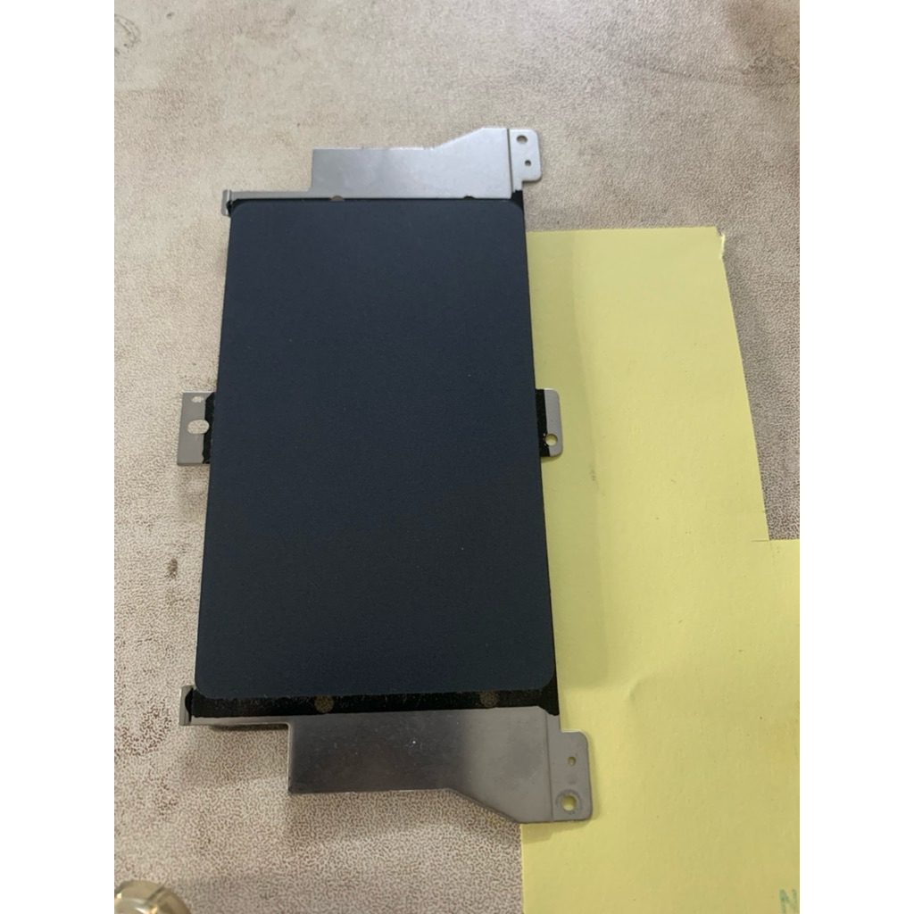 Thay mạch chuột 🐀  cảm ứng laptop MSI 15-A5M-235VN