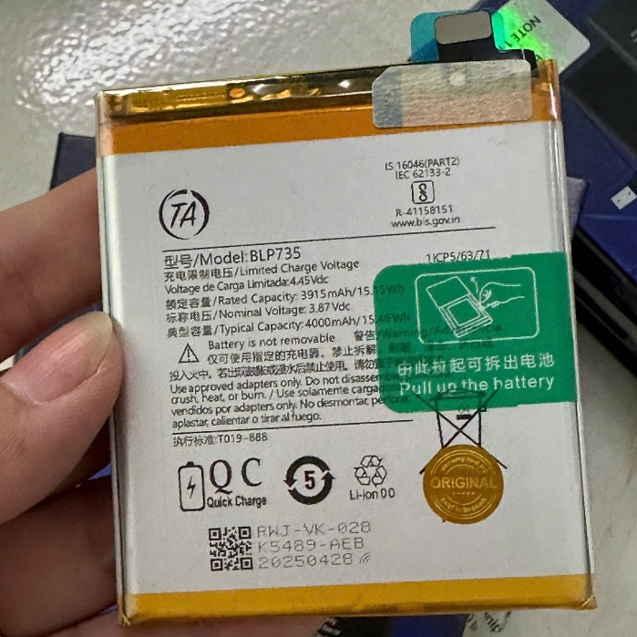 pin điện thoại reno 2 model blp735 4000mah