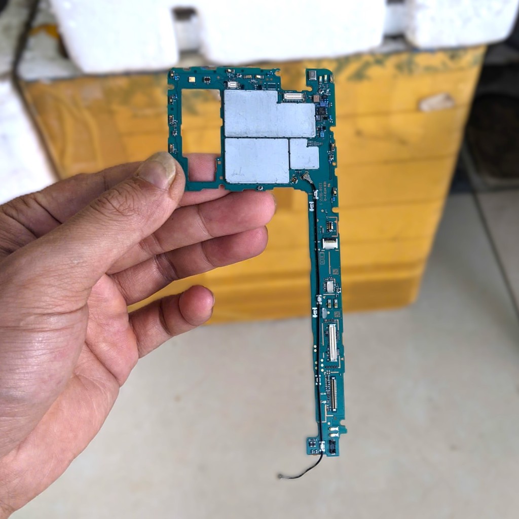 Mainboard / Main bo mạch chủ Sony Xperia 5 Mark 1 (SOV41) zin hãng bao sống.