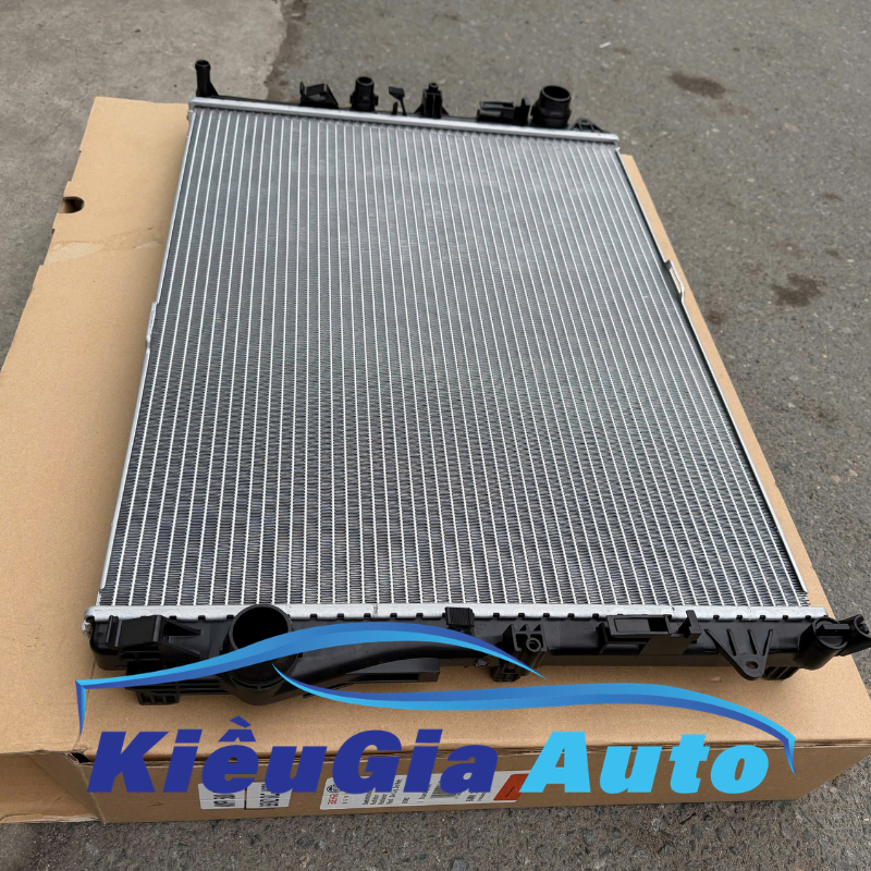 Két nước Mercedes C250 W205 2014-2021, phụ tùng ô tô