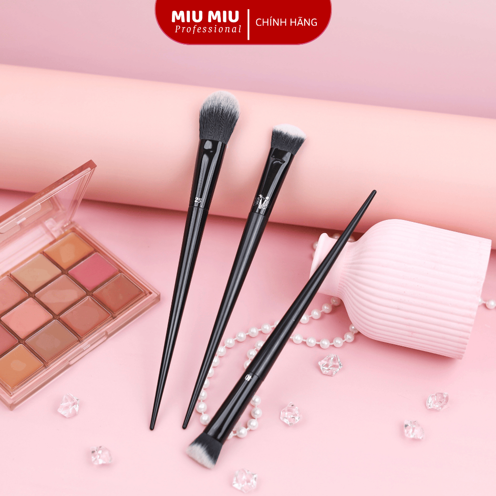 Cọ trang điểm KVD 35 40 25 má hồng, phủ phấn, che khuyết điểm, dặm phấn lông mềm mịn