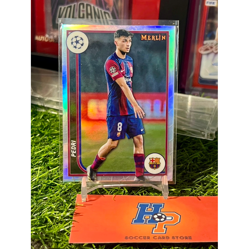 Thẻ bóng đá Pedri Refractor Topps Merlin Chrome 2023/24