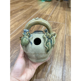 Bình vôi men rạn đắp nổi Bát tràng