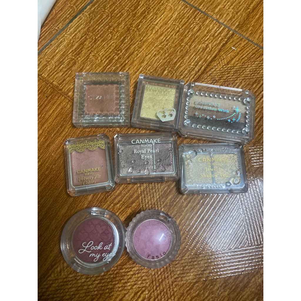 sale tặng phấn mắt nhũ cezane ,canmake,rimel,vissee(90-99%)