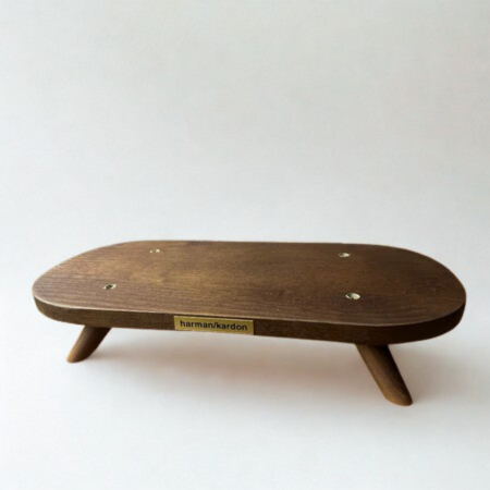 Chân loa để bàn Go Play 3 vs Go Play 2- Chất liệu gỗ cao cấp bền bỉ