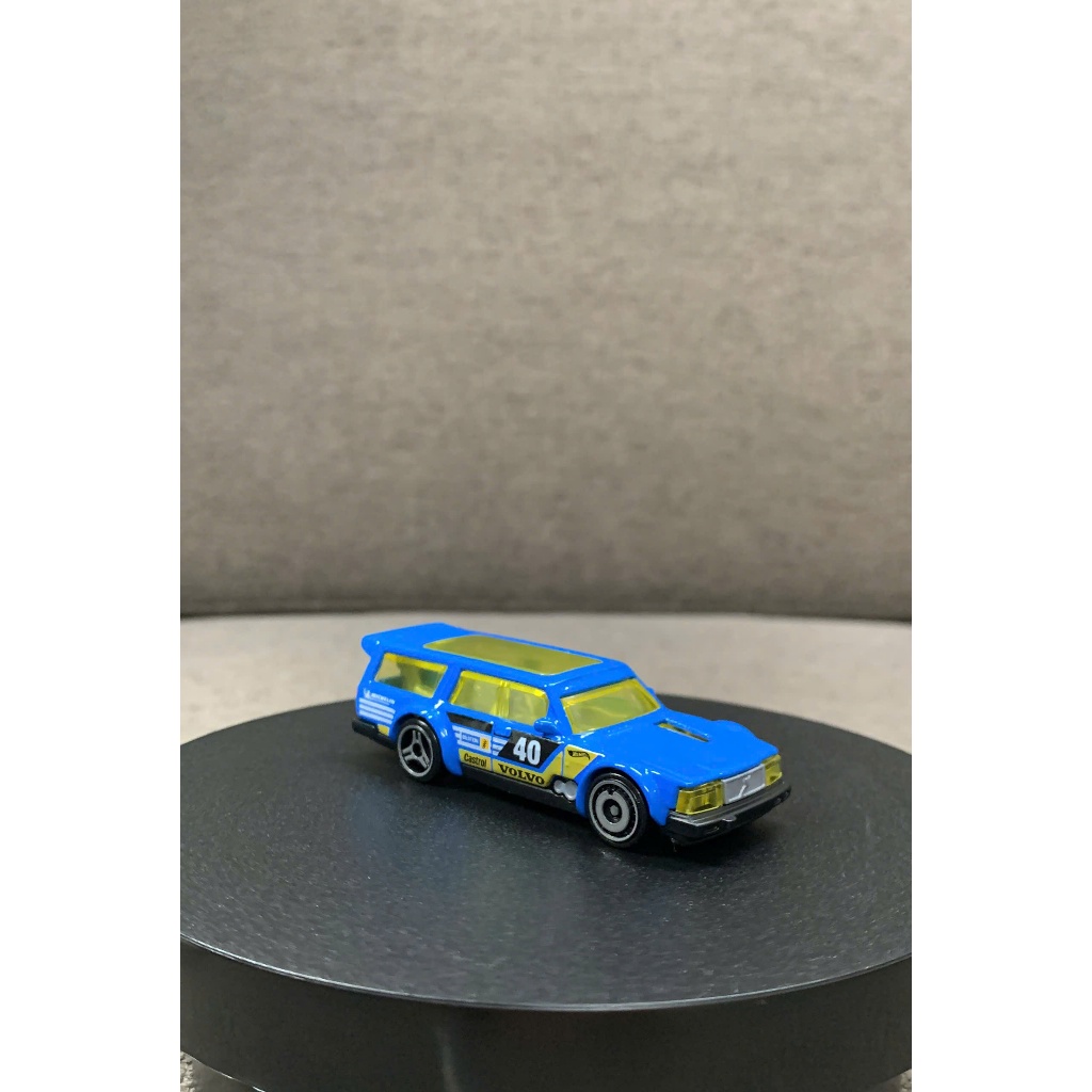 Hãng Hot Wheels - Volvo 240 Drift Wagon (loose đẹp, nguyên bản)