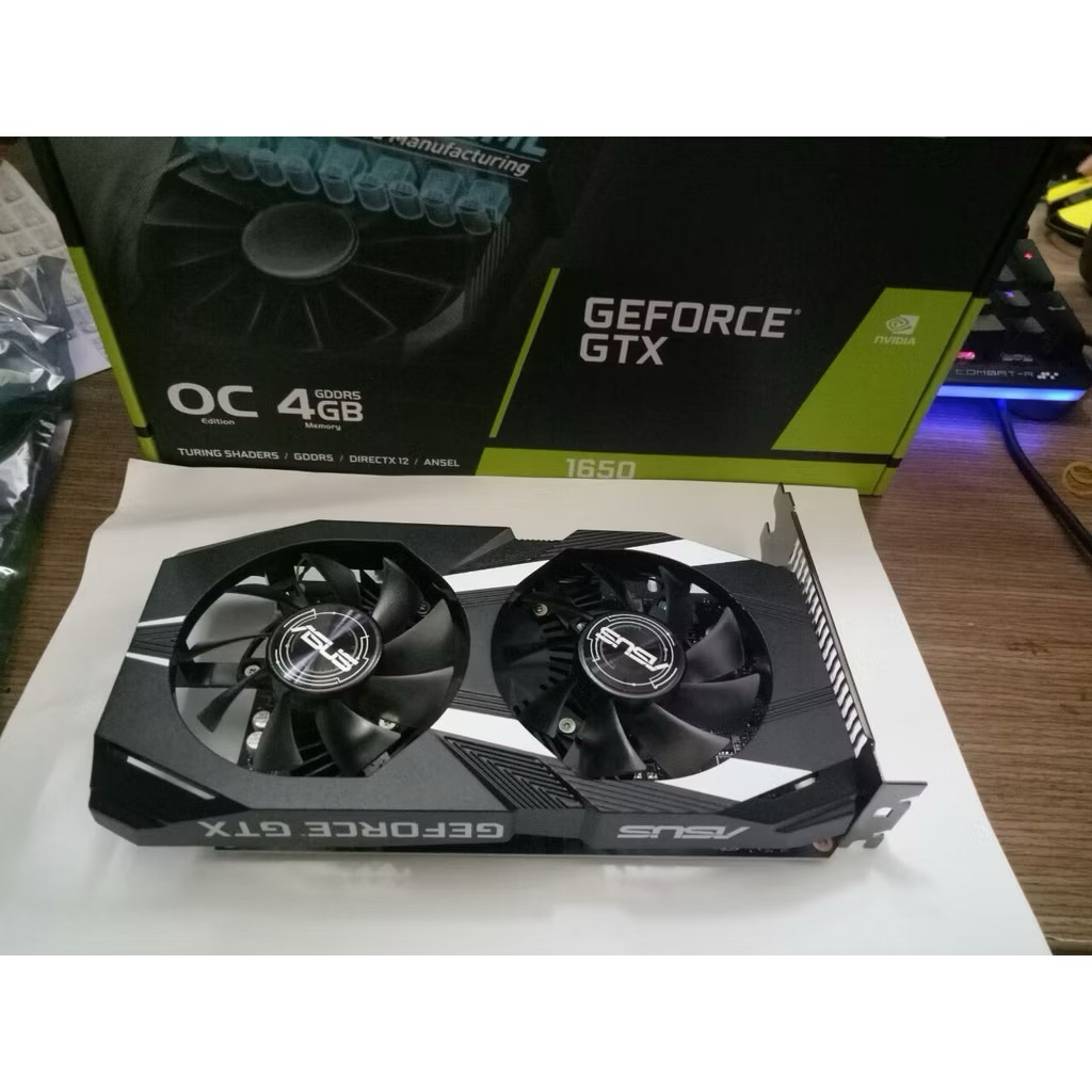 VGA Aisurix Rx580-8g asus đẹp keng như new vga full cổng hdmi và DisplayPort như hình.