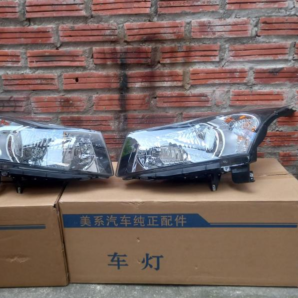 Đèn pha/đèn lái Daewoo Lacetti bản nhập SE,CDX 2010-2014