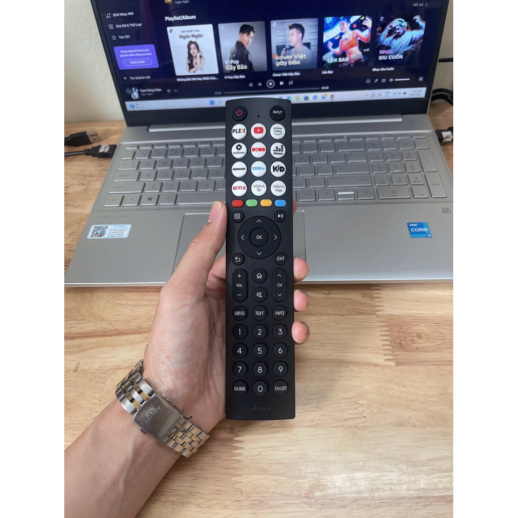 Điều khiển Tivi Hisense không giọng nói hàng Zin theo máy chính hãng( Dùng chung tất cả Tivi Hisense