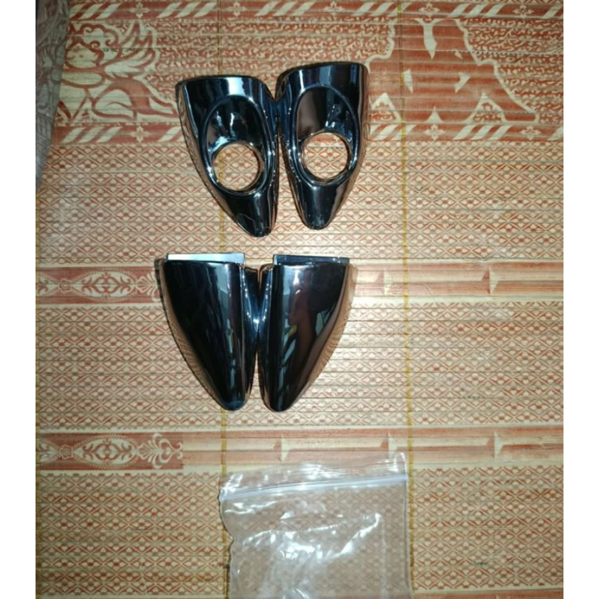 Đuôi tay mở cửa Hyundai i10 và Hyundai i10 grand