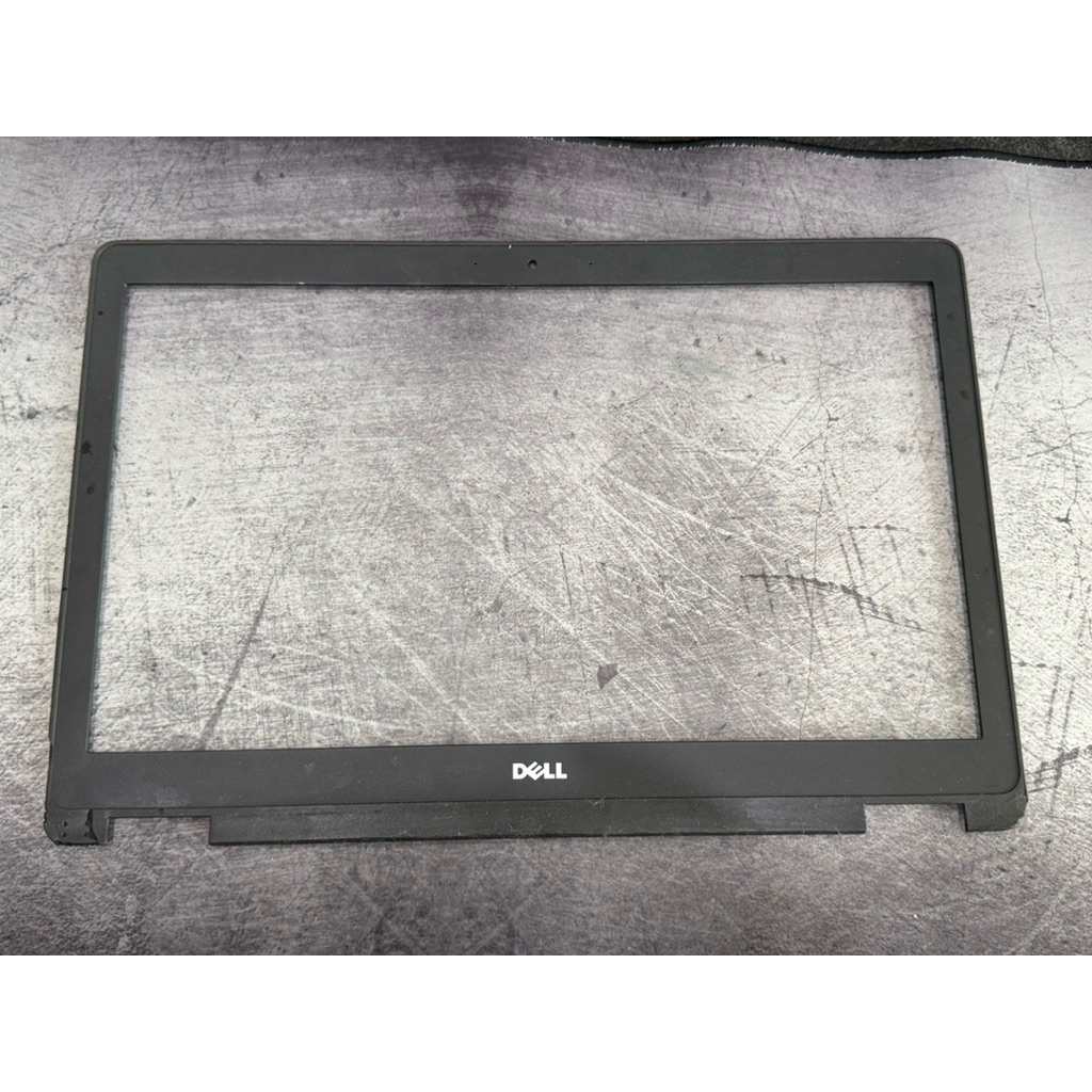 Mặt B Laptop Dell Latitude E5570 (Cũ, zin bóc máy, tróc cao su)