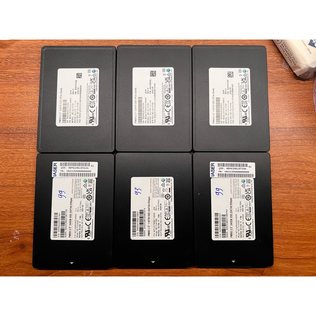 [USED] 3.84TB SSD U.2 NVME SAMSUNG PM9A3 ENTERPRISE