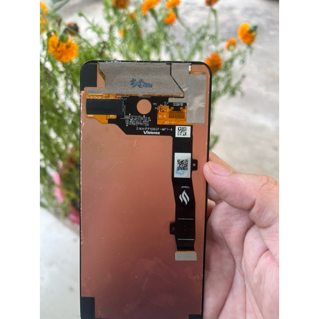 Xác màn hình VSmart Aris hỏng