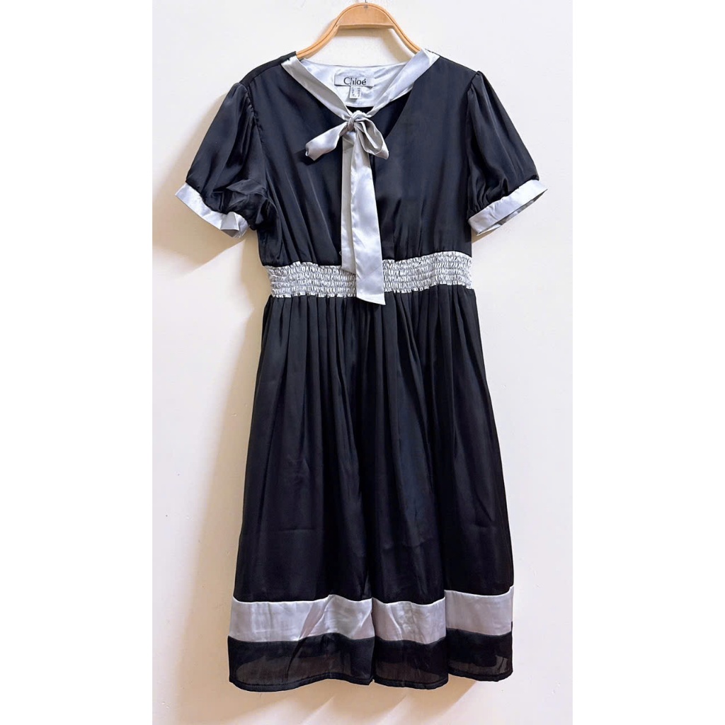 Đầm lorita màu đen - 2 hand (Size 6- Khoảng size S)