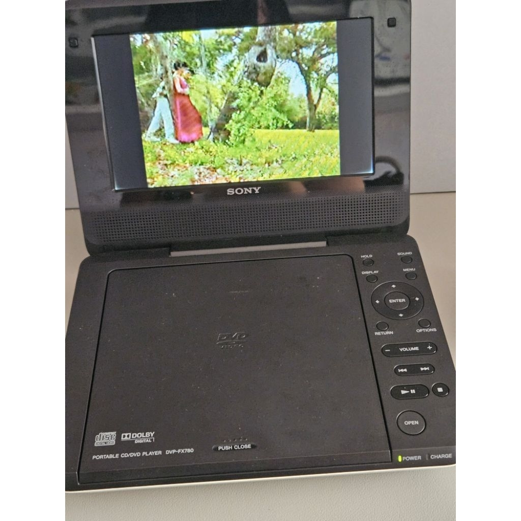 Máy phát DVD cầm tay Sony DVP-FX780 màu Trắng (Hàng Nhật Bãi)