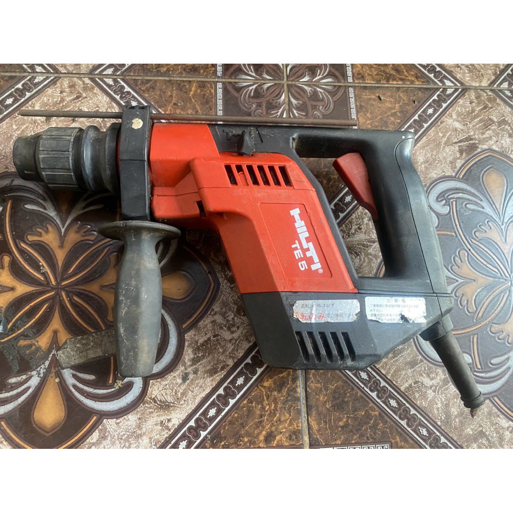 Khoan bê tông Hilti TE 5A 100v