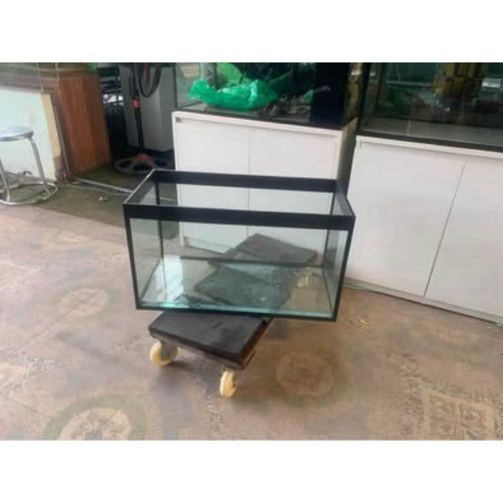 Bể cá 60x40x40-Keo đen- kính 8ly VFG, giao hàng toàn quốc