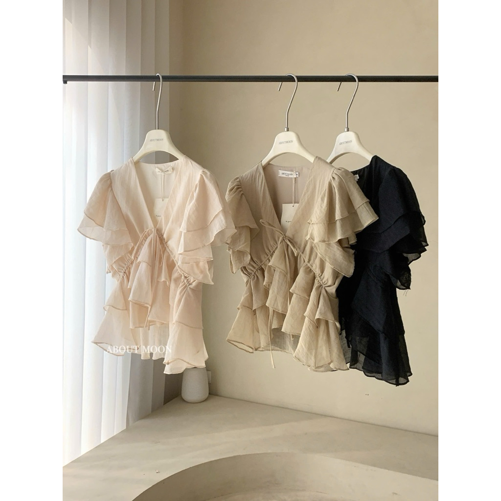 ÁO TƠ BÈO CỔ V NHIỀU TẦNG (about moon)