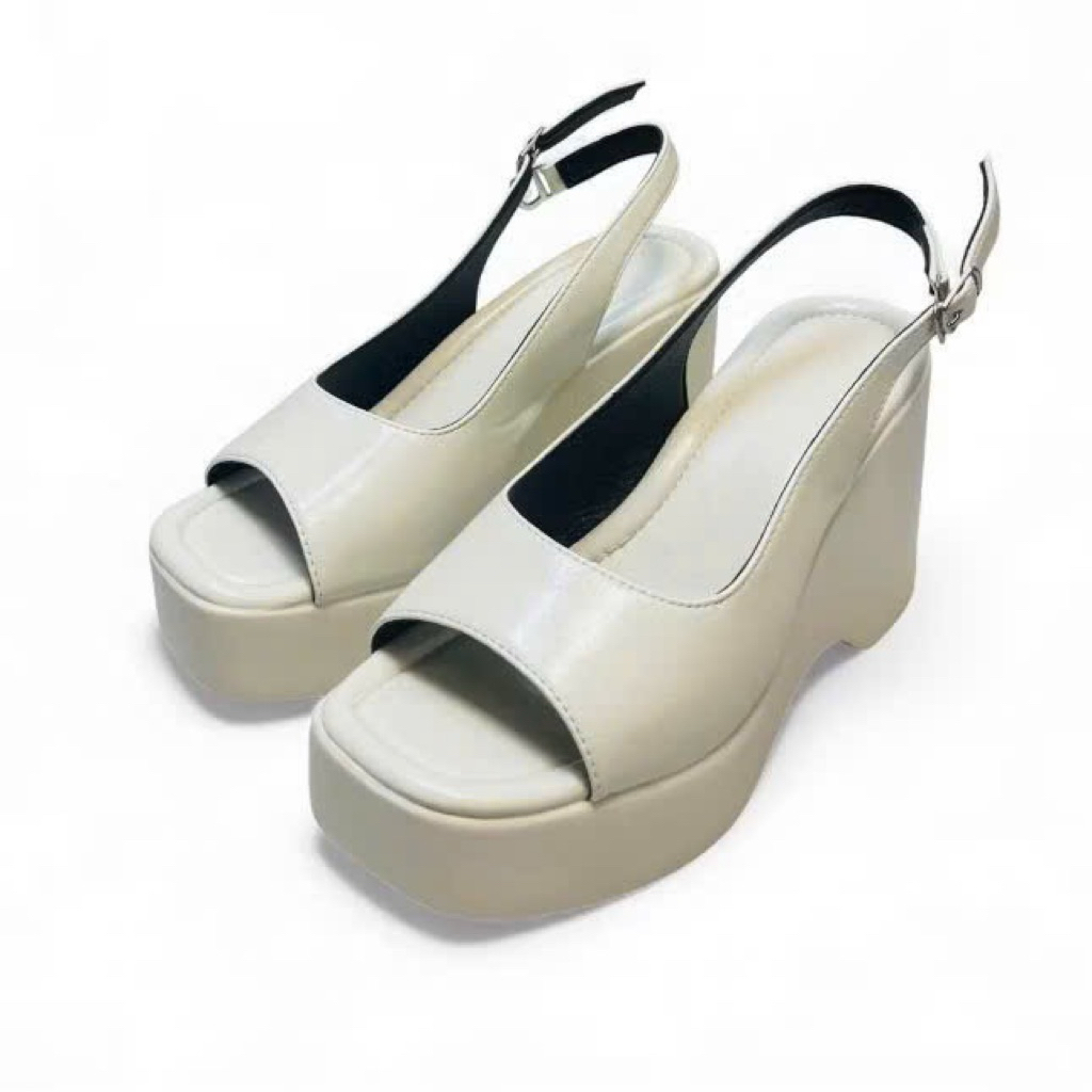 m96 sandal đế xuồng siêu nhẹ lên chân cực hack dáng