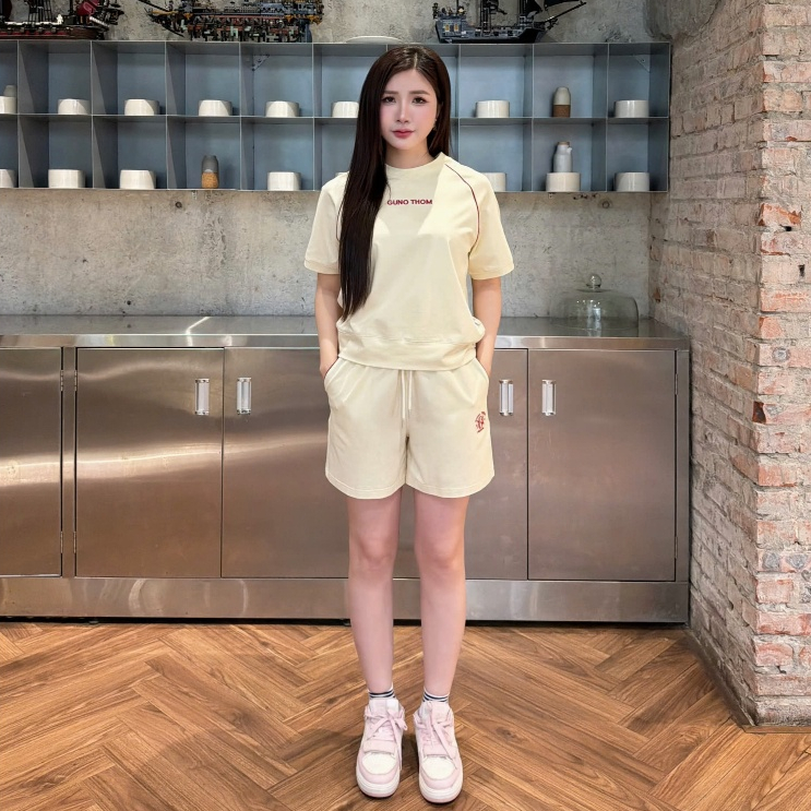 [BST THƠM MÁT] Bộ Quần Áo Nam Nữ Raglan Cộc Tay GUNO Vải Cotton Thơm Mềm Mát Logo Thêu 26BG26/BB41 | BigBuy360 - bigbuy360.vn